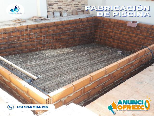 PISCINA EN CASA , FABRICACIÓN DE PISCINA , INSTALACIÓN DE PISCINA , PISCINA EN PATIO, PISCINAS MODER